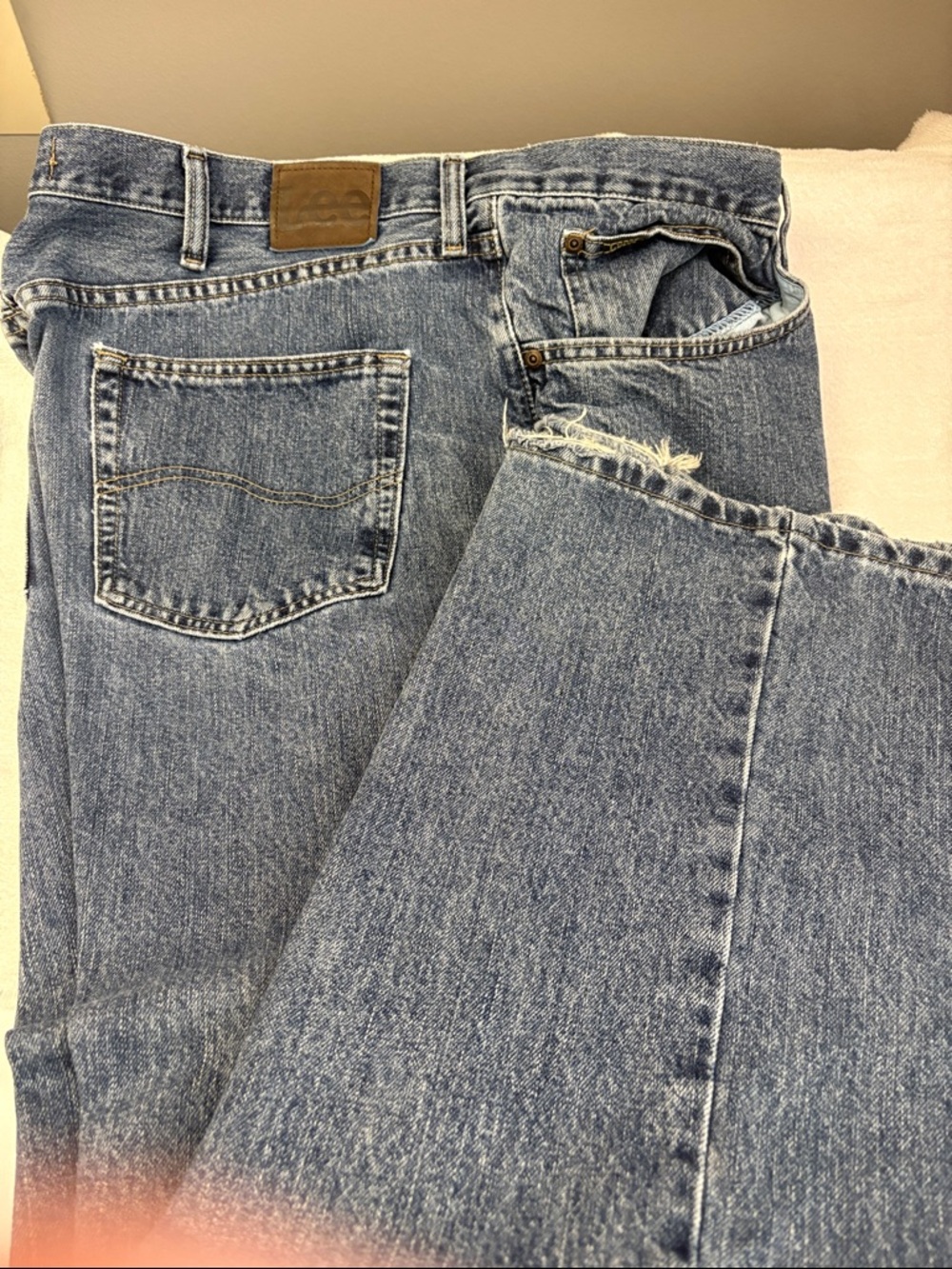 Lee Men's Light Blue Relaxed Jeans